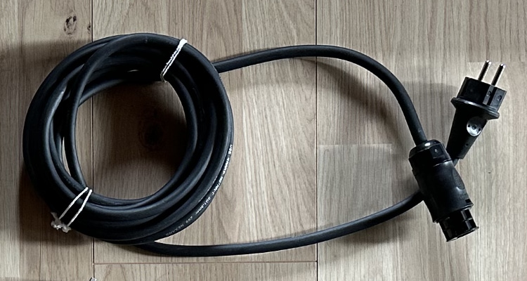 schuko kabel balkonkraftwerk