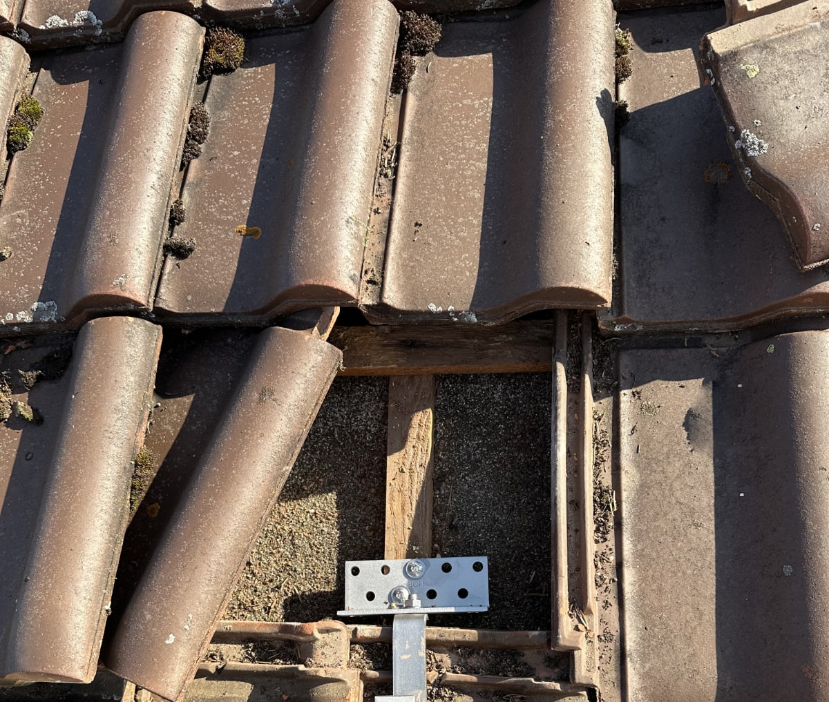 Montage der Dachhaken für ein priRoof Duo