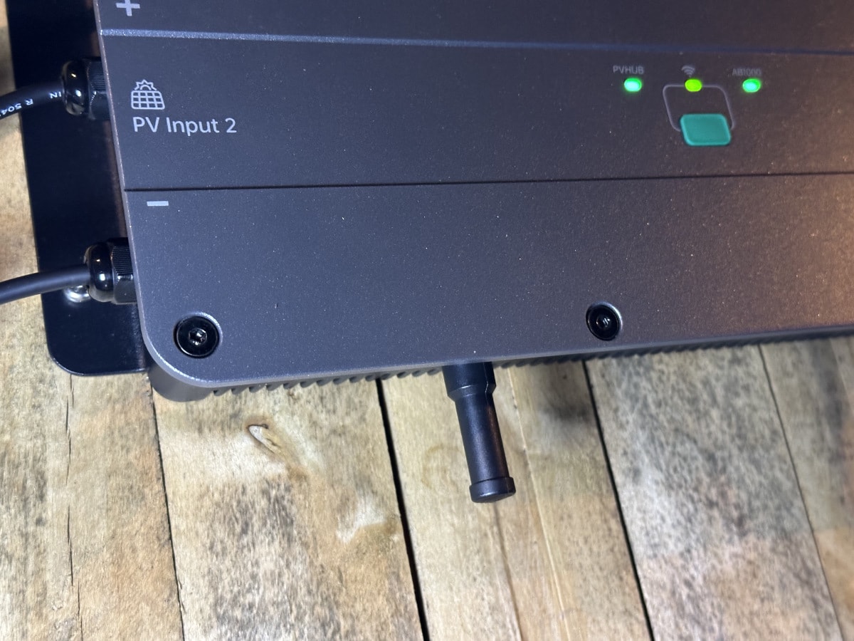 Zendure SolarFlow Antenne anschließen